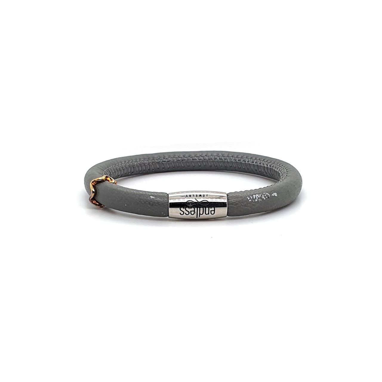 Gray Leather 18cm Wrap with Wave Charm Bracelet