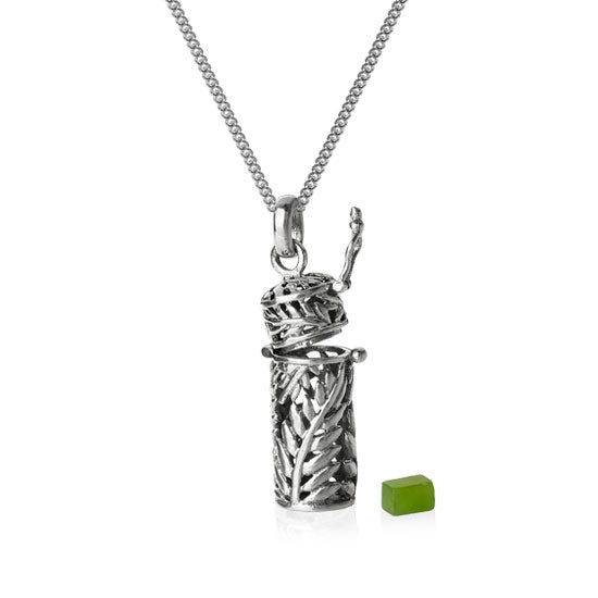 Silver Fern Locket With Chain (Natural Beauty)
