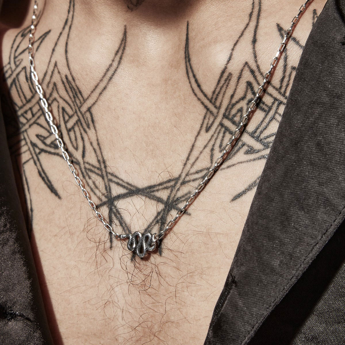 Hiss Necklace