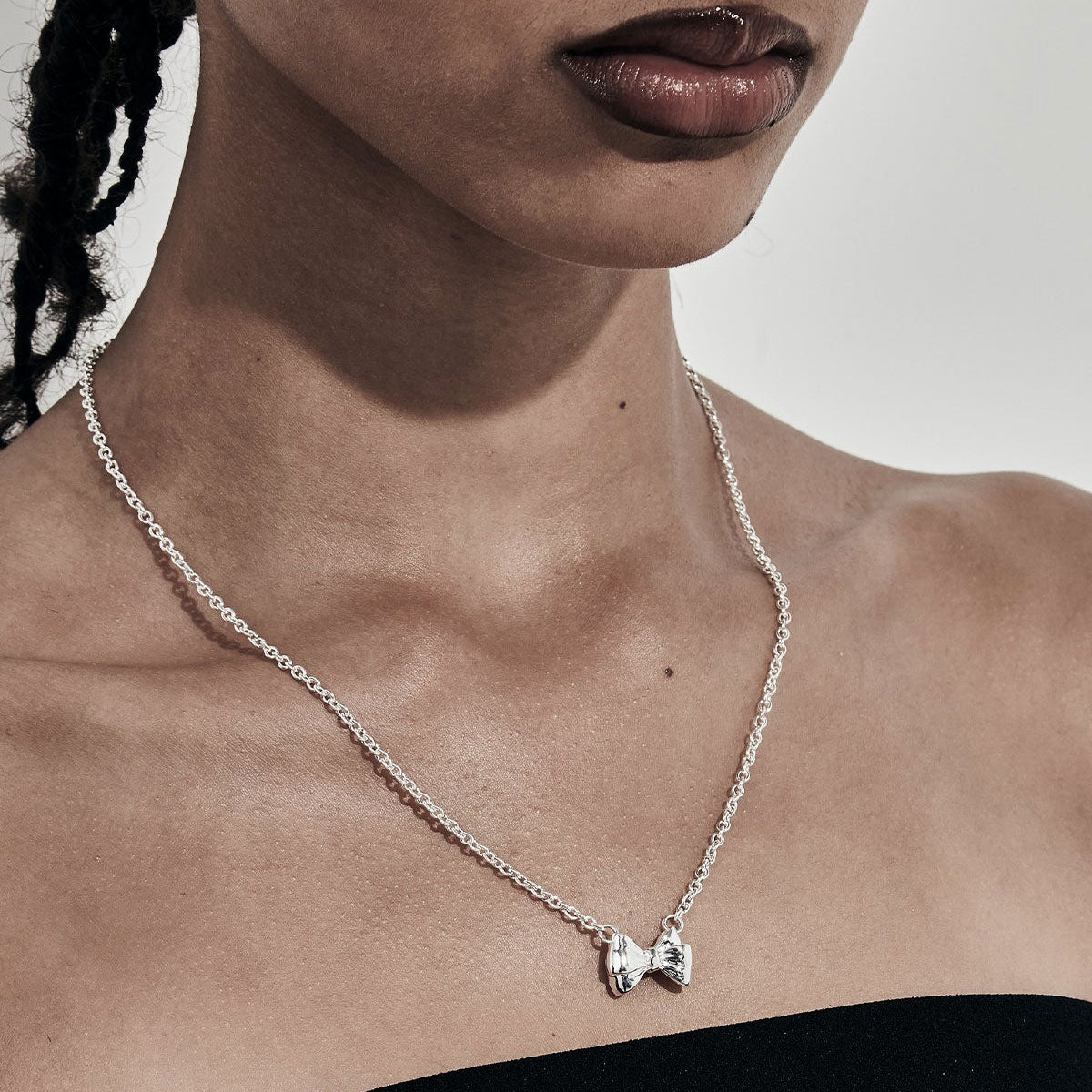 Twin Bow Necklace