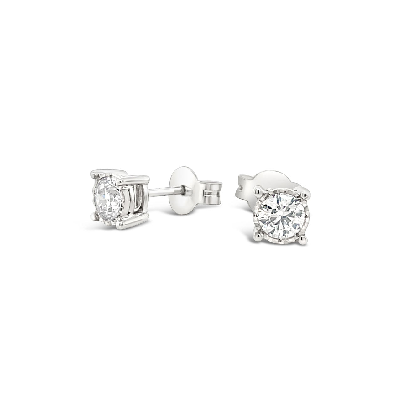 9k White Gold Illusion Set Diamond Stud Earrings
