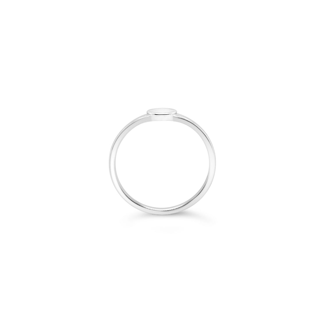 10k White Gold Small Round Signet Ring