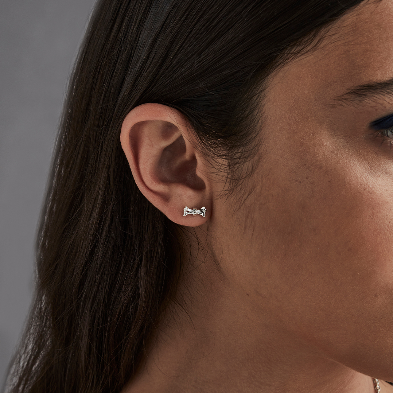 Cross Bones Studs