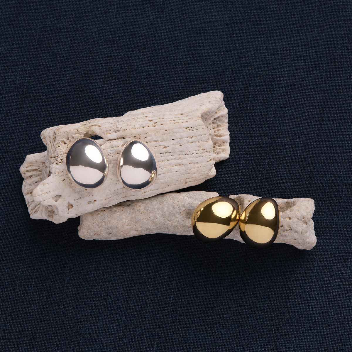 Encounter Huggie Earring