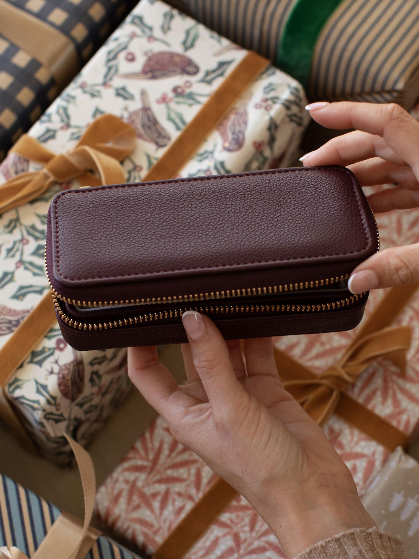 Burgundy Zipped Travel Jewellery Box
