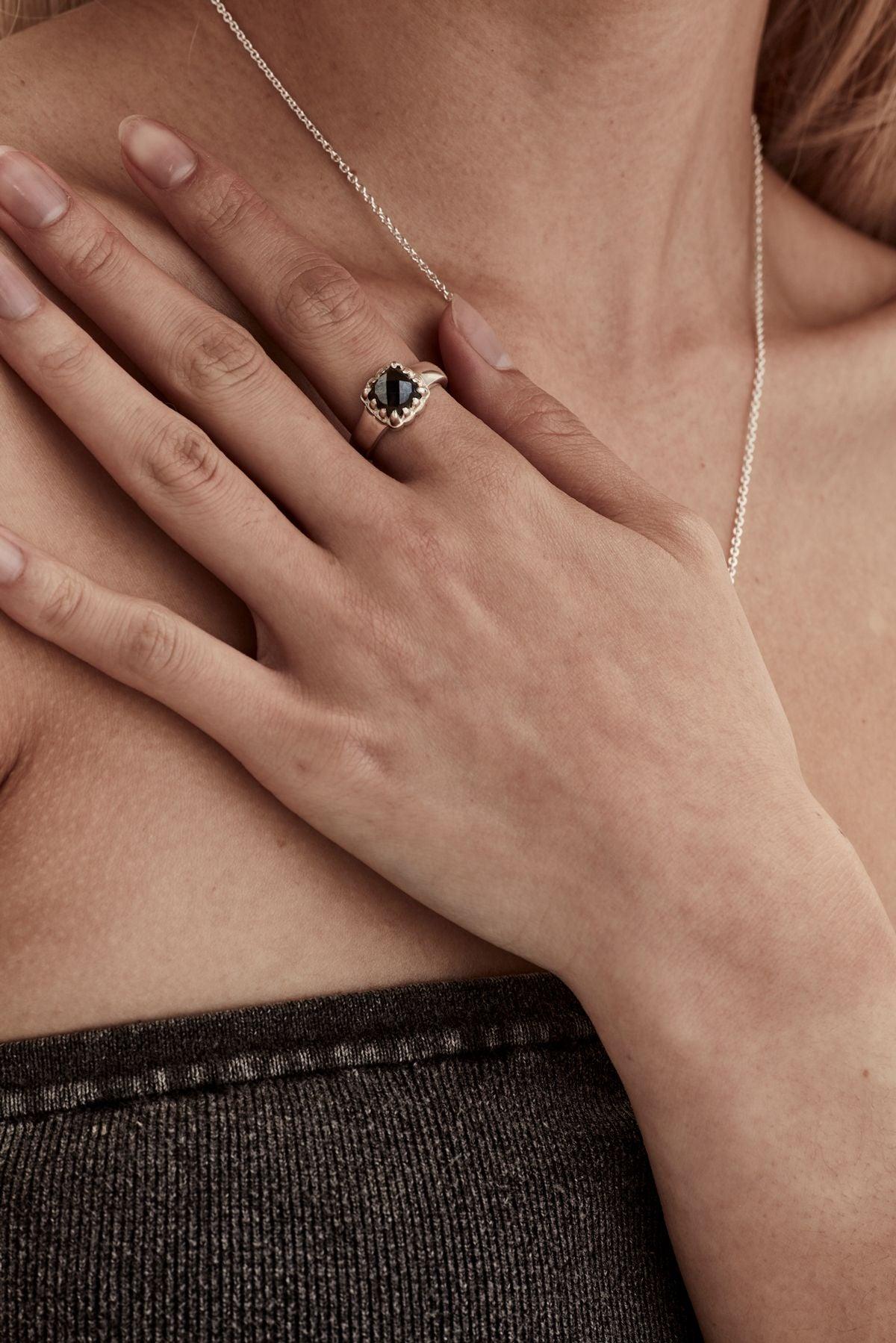 Baby Claw Ring - Iron Glance - Jamies Jewellers