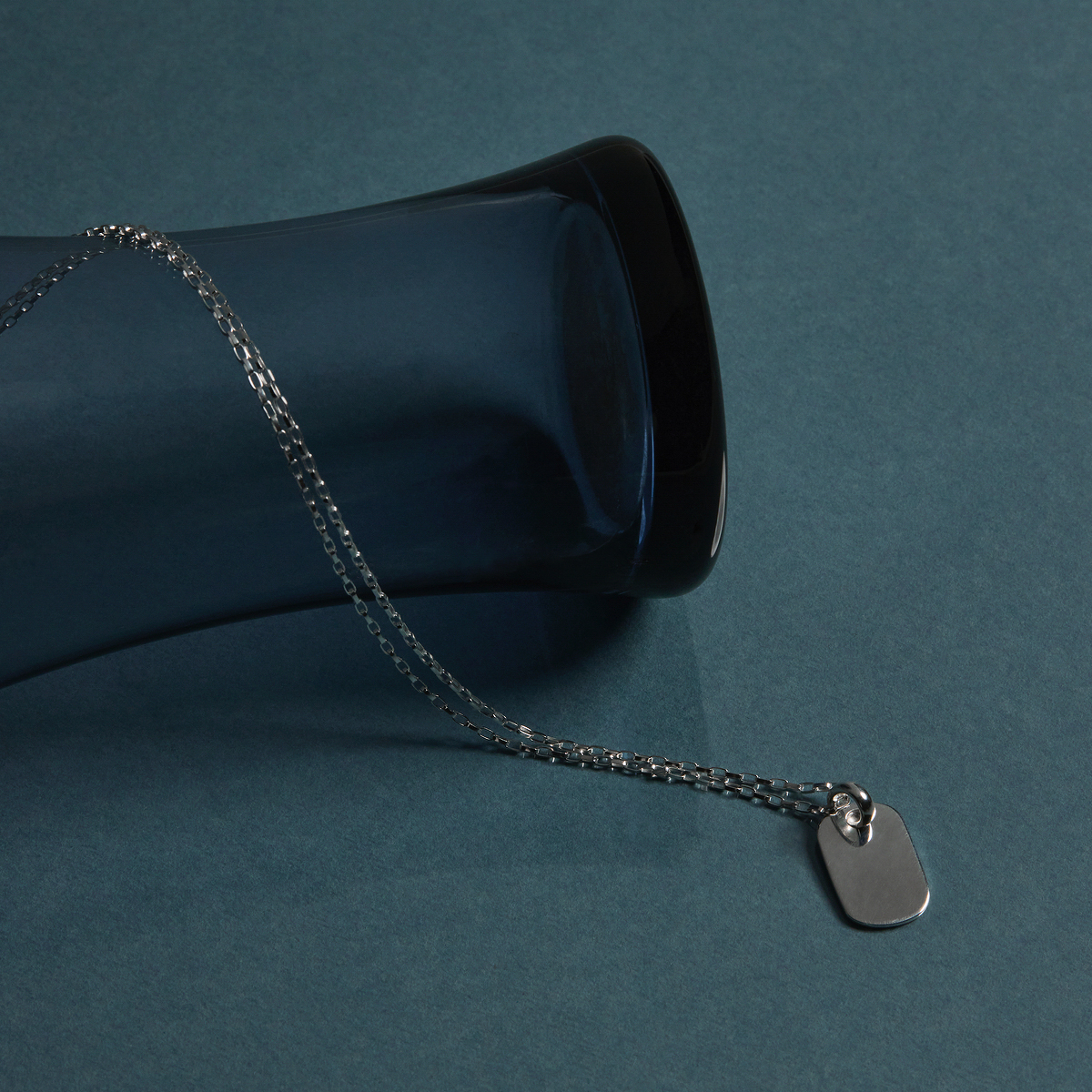 Moto Men’s Silver Dog Tag Pendant