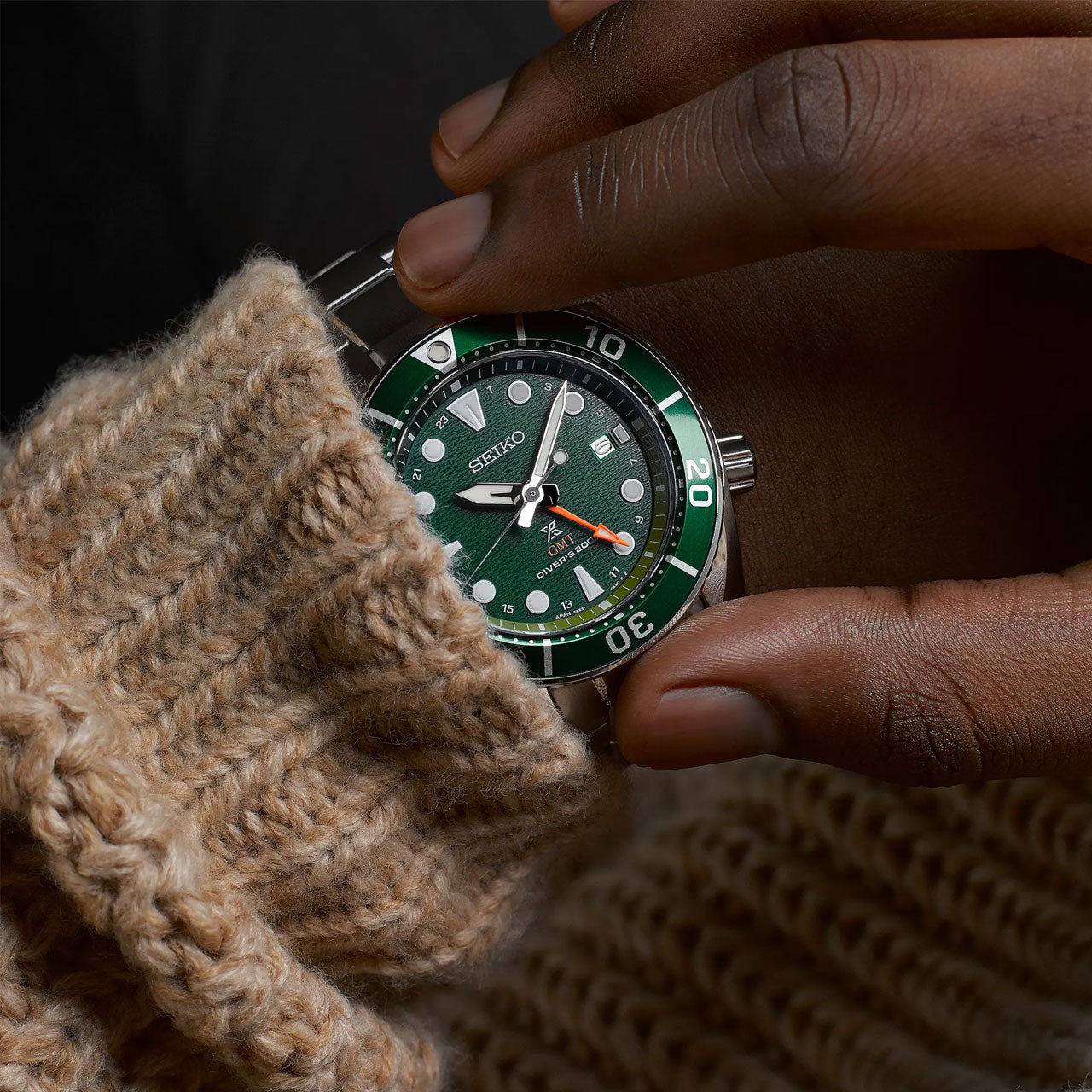 SFK003J - Prospex Seascape ‘SUMO’ Solar GMT Divers Watch