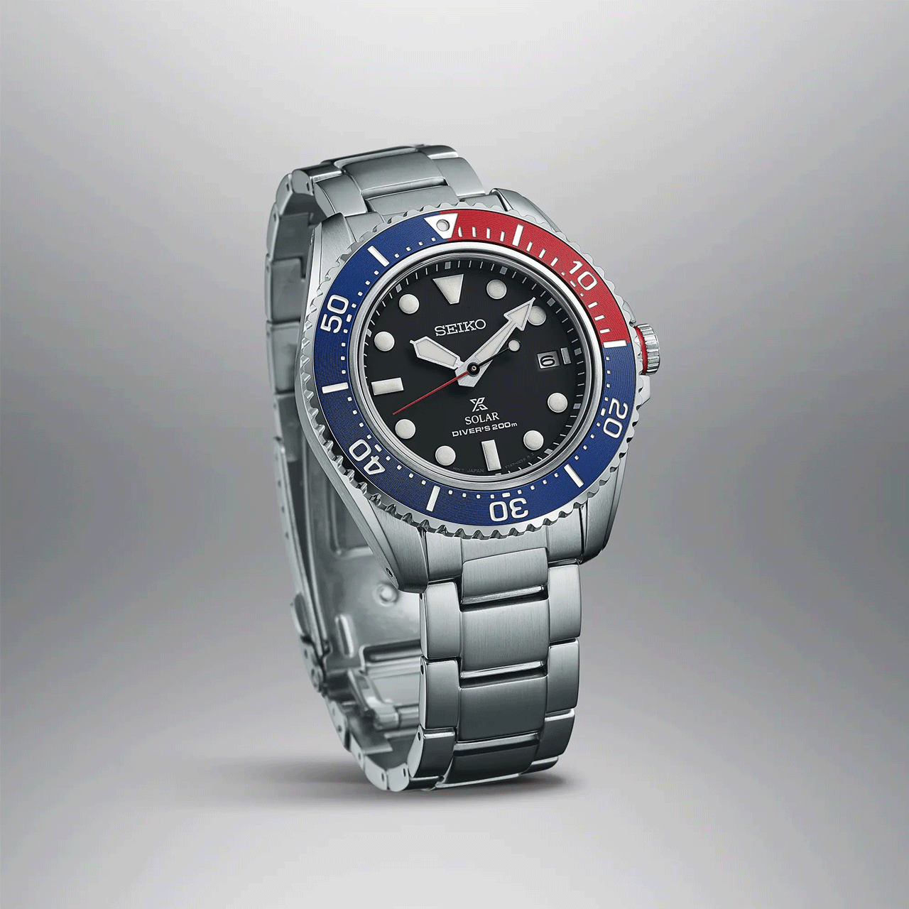 Seiko - SNE591P Prospex 'Pepsi' Solar Divers Watch