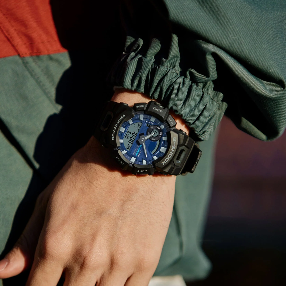 G-Shock G-Squad - Breeze Run - Black & Blue - GBA900UU-5A