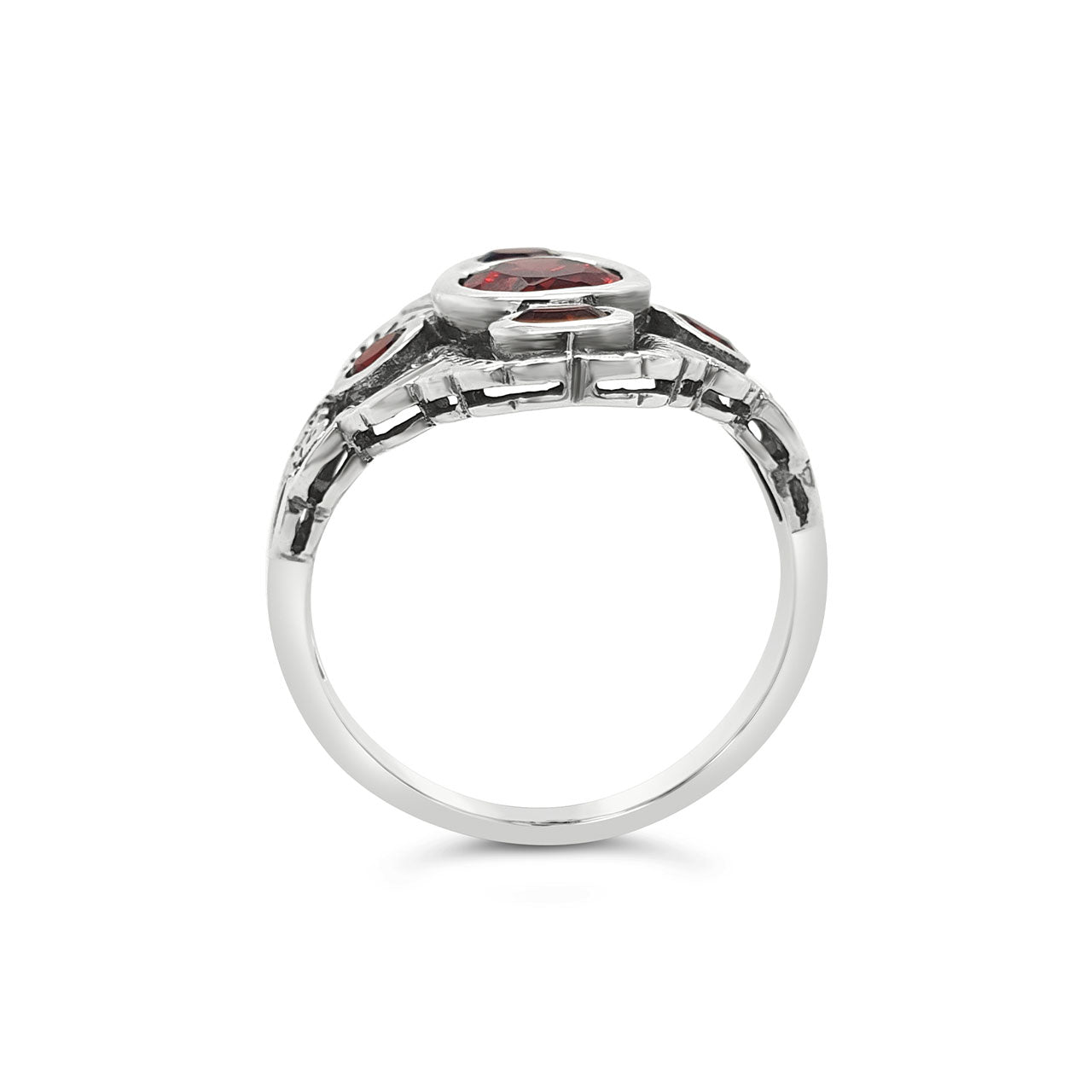 Sterling Silver Garnet Antique Style Ring - Size Q