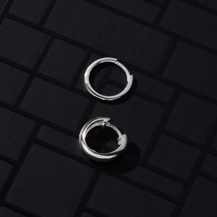 Zephyr Men's Silver Earring