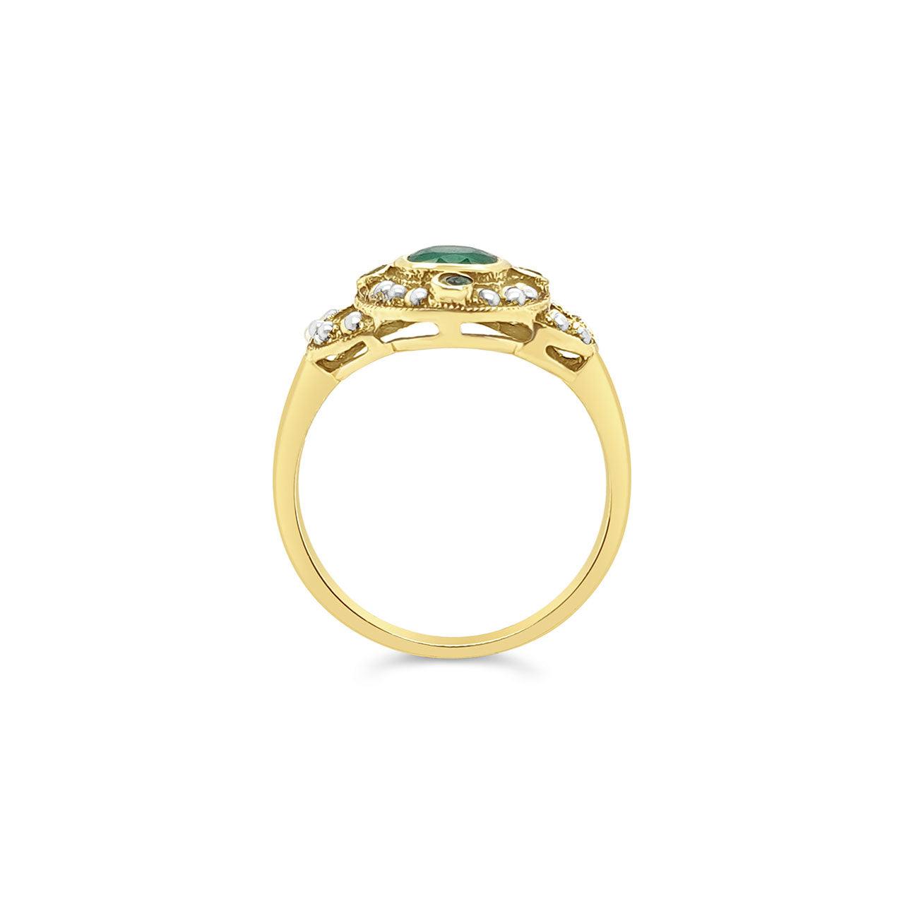 9k Yellow Gold Emerald & Pearl Oval Antique Dress Ring - Jamies Jewellers