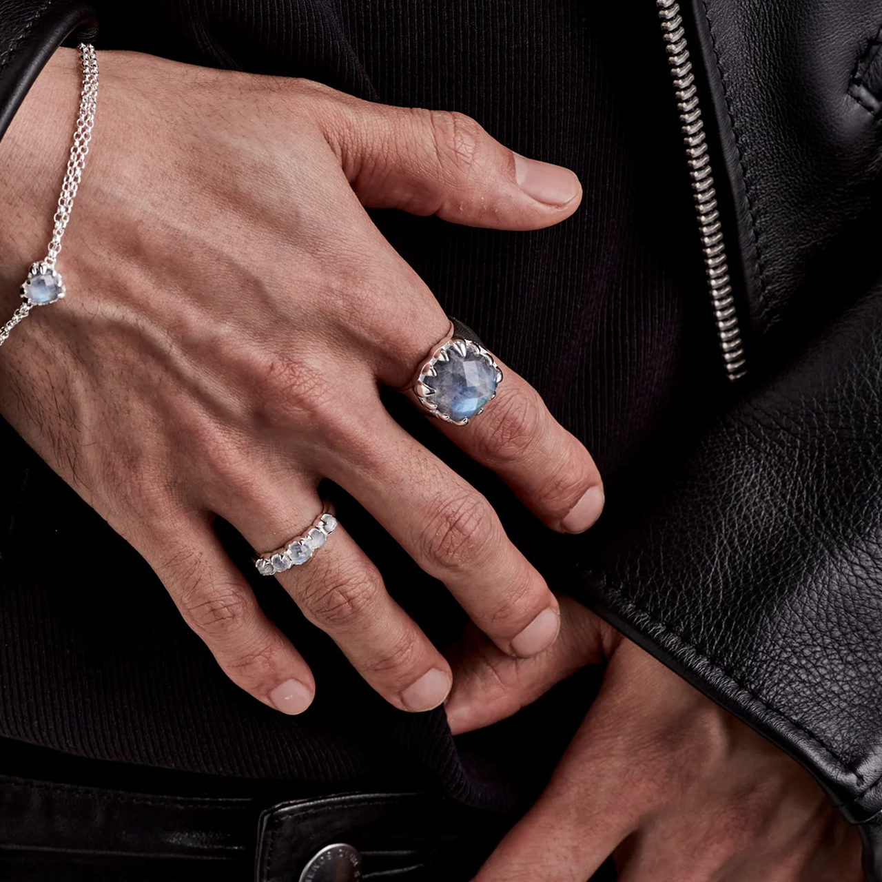 Claw Ring - Moonstone