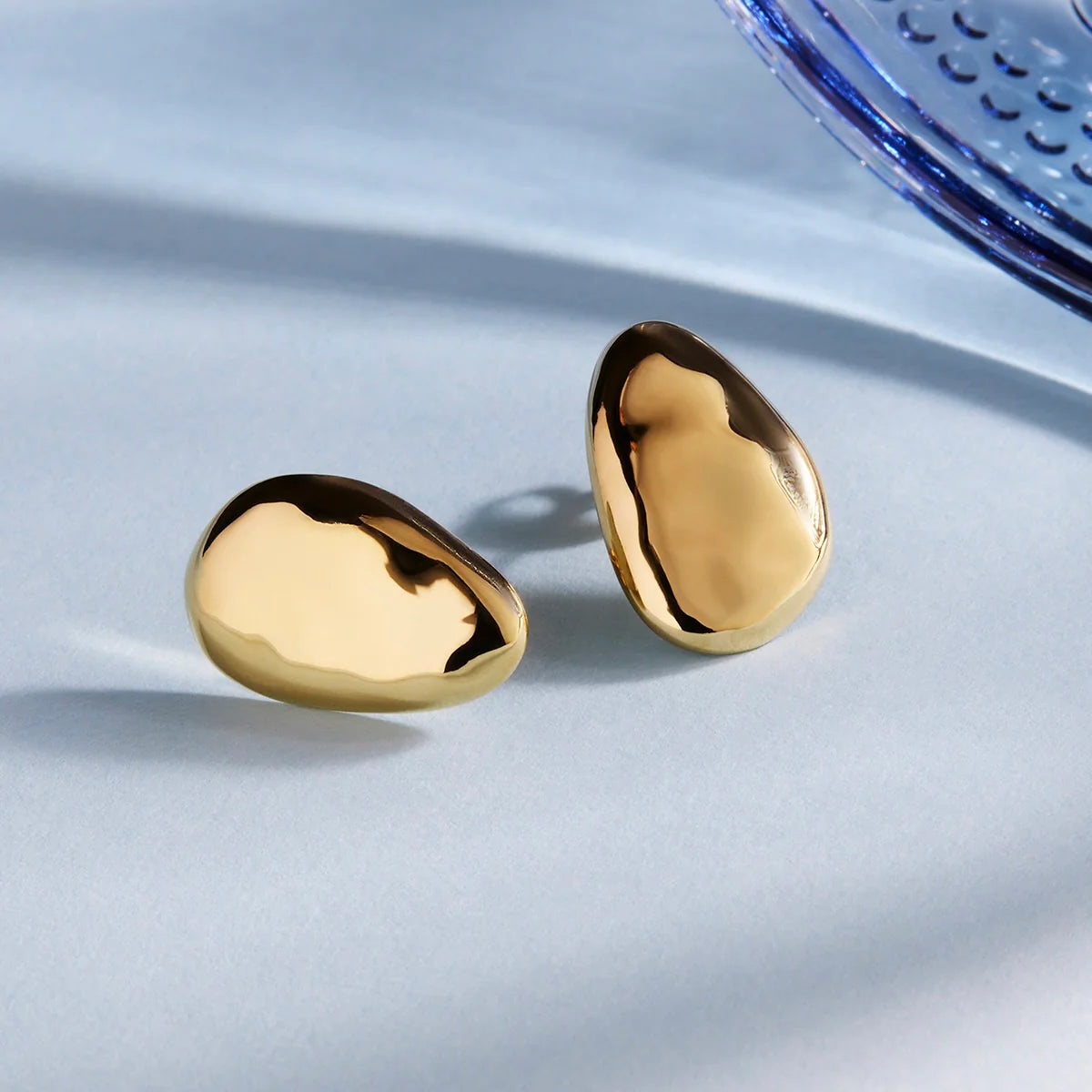 Pebblestone Stud Earrings - Gold Plated