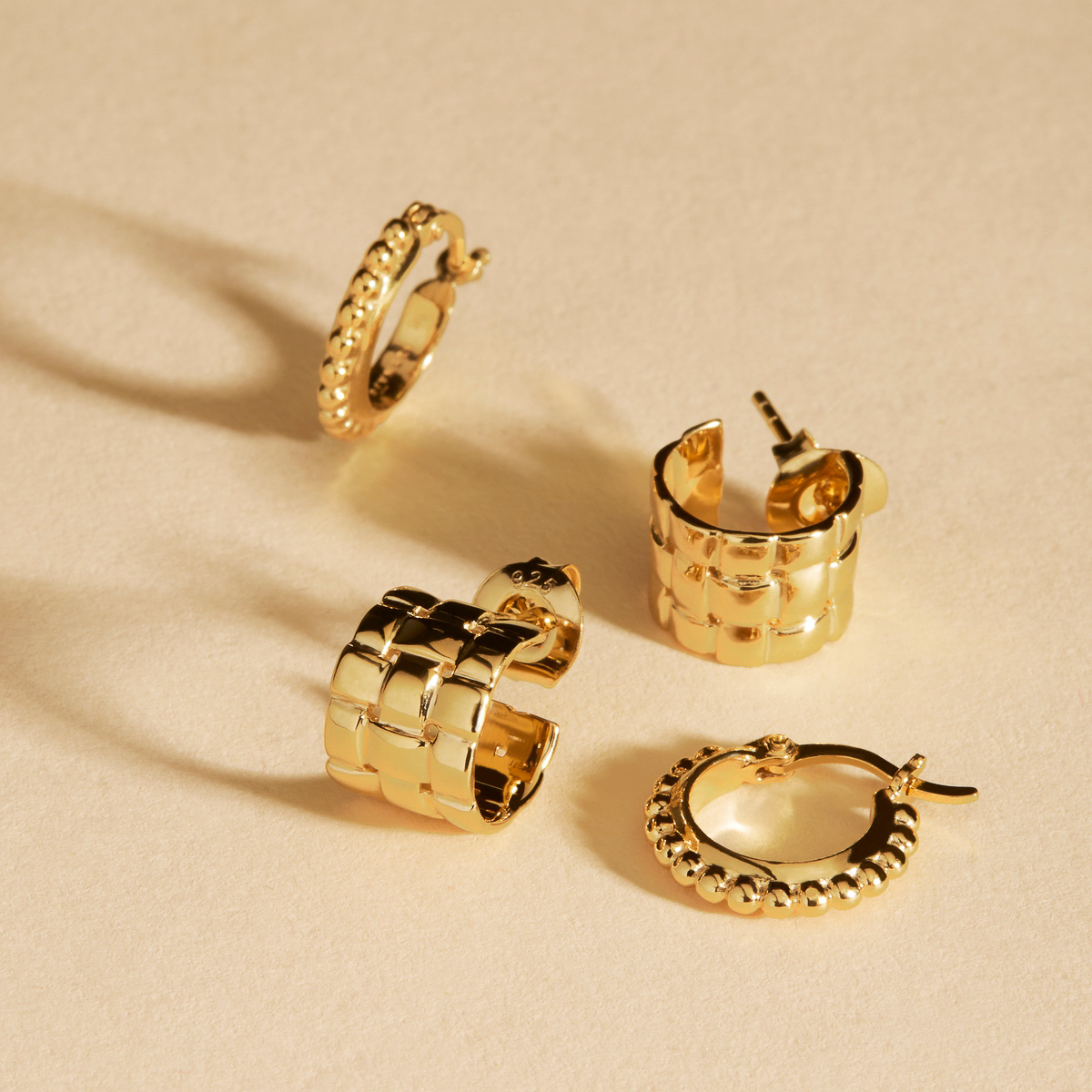 Chia Hoop Earrings - Gold Plated