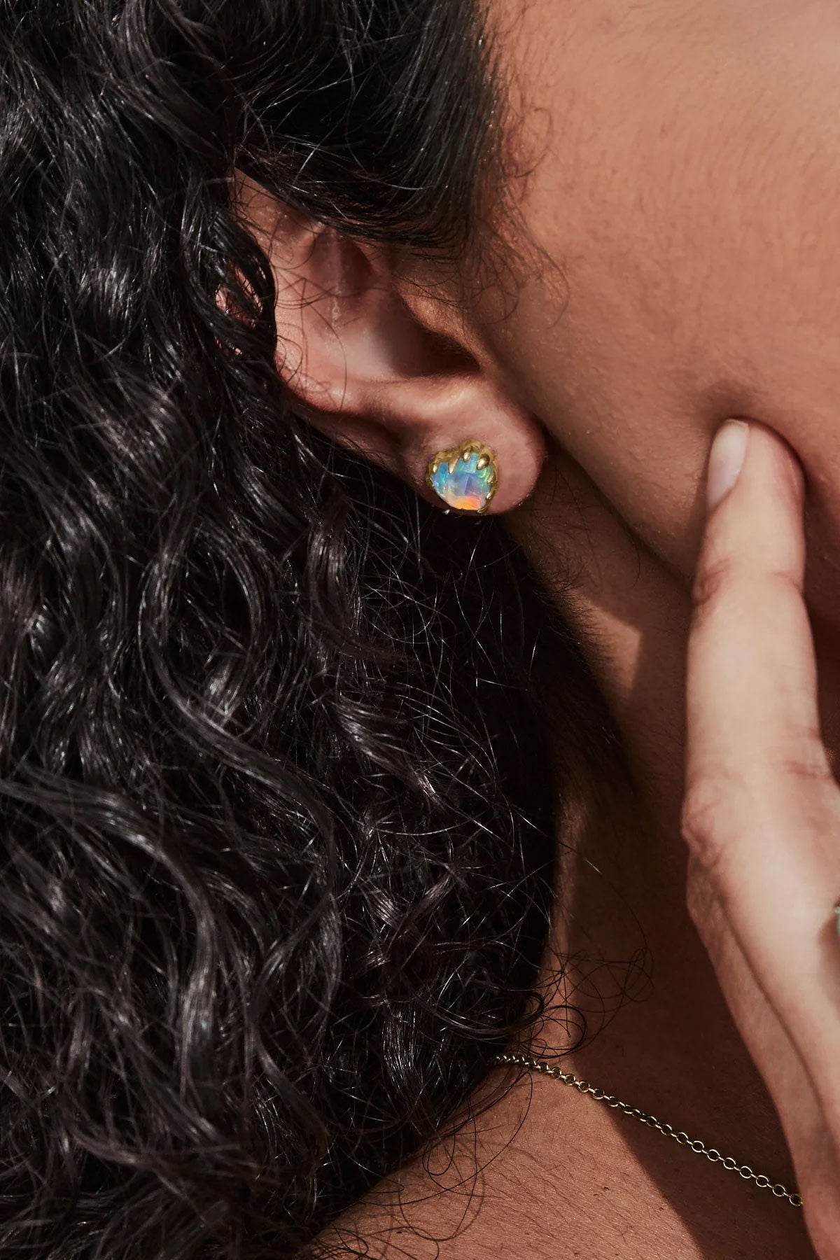 Love Claw Earrings Bello Opal - Gold Plated