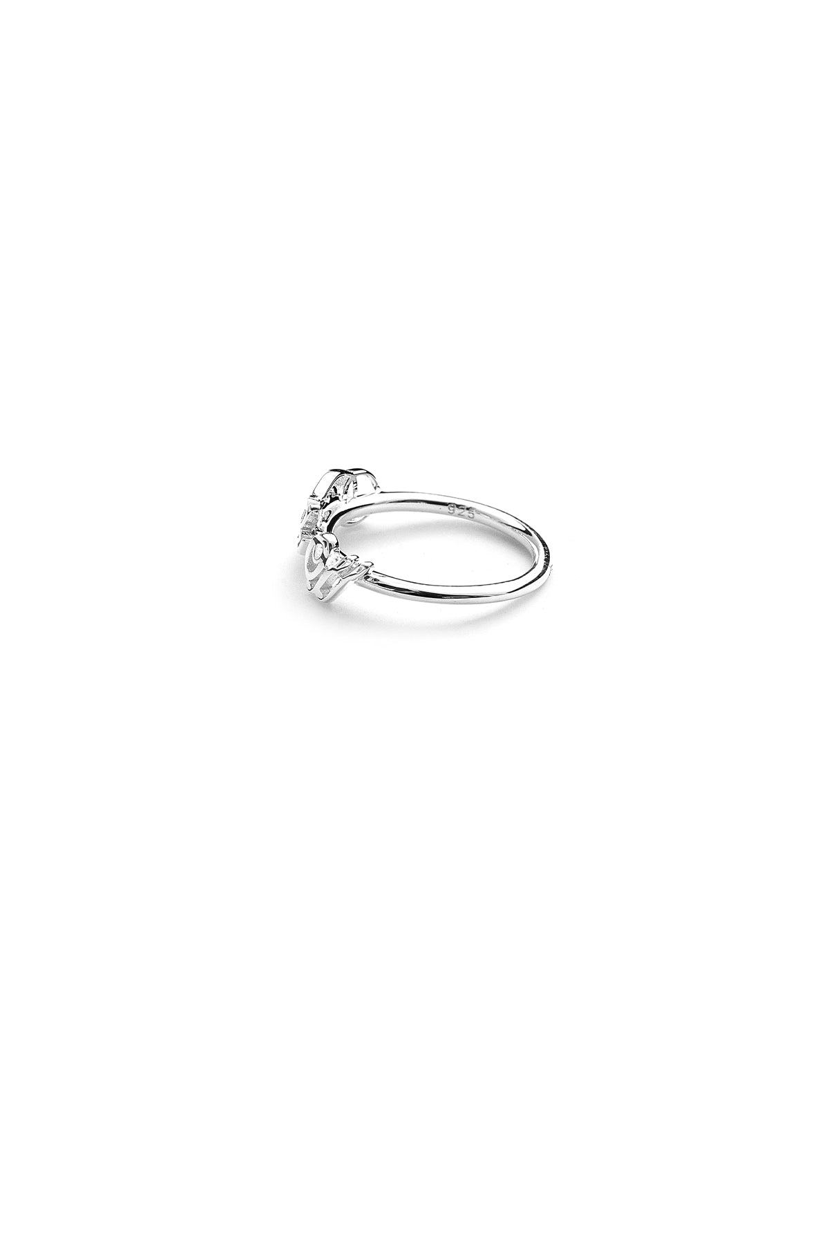 Micro Warm Welcome Ring