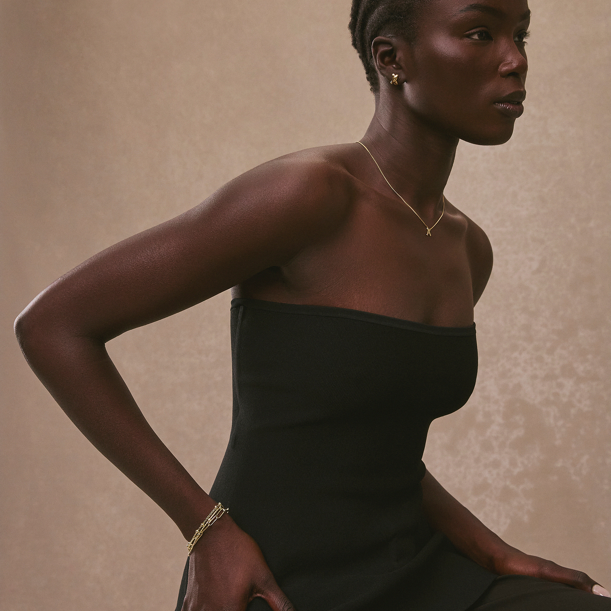 Bisous Stud Earrings - Gold Plated