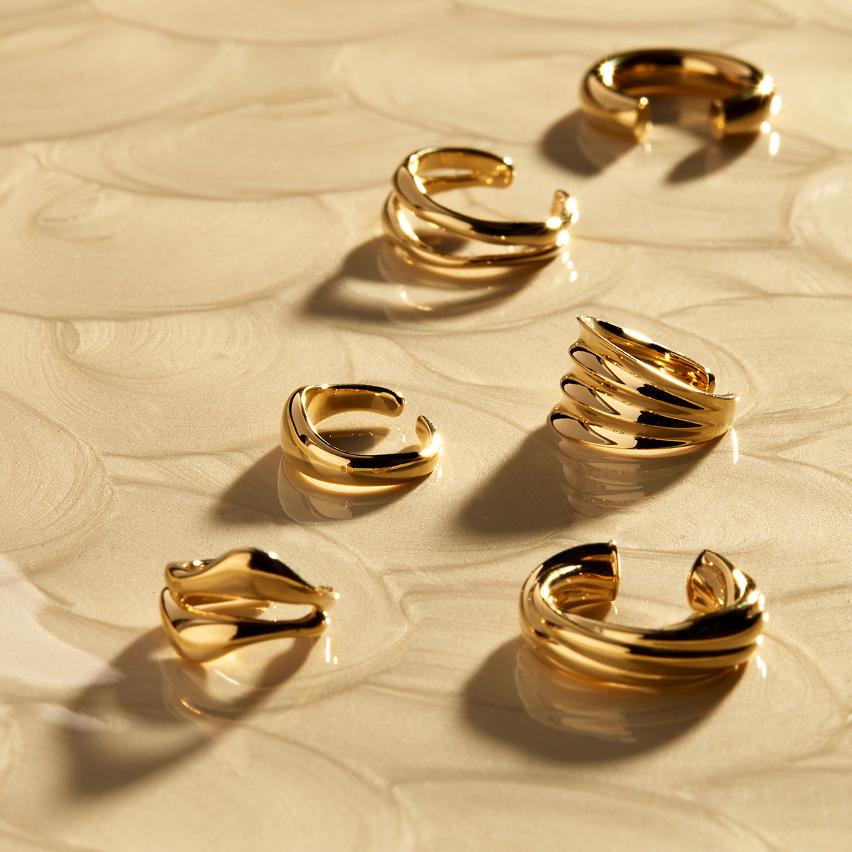 Dune Small Ear Cuff - Gold Plated