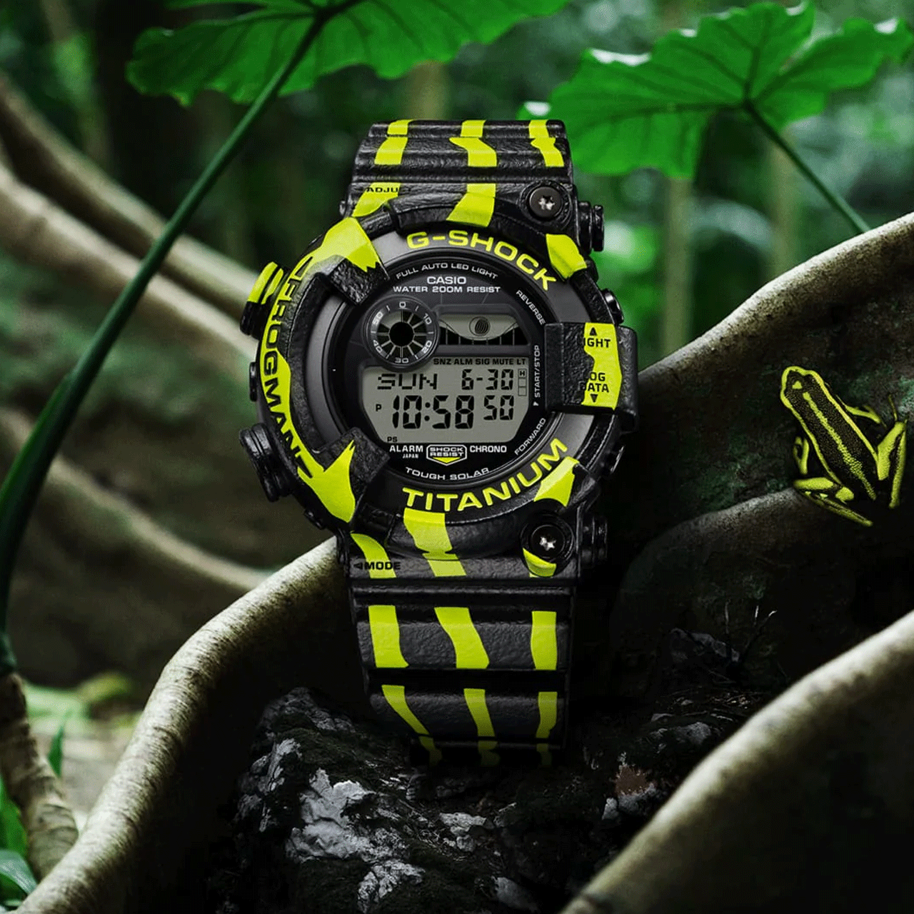G-Shock - Limited Edition Frogman - Poison Dart - GW8200TPF-1D