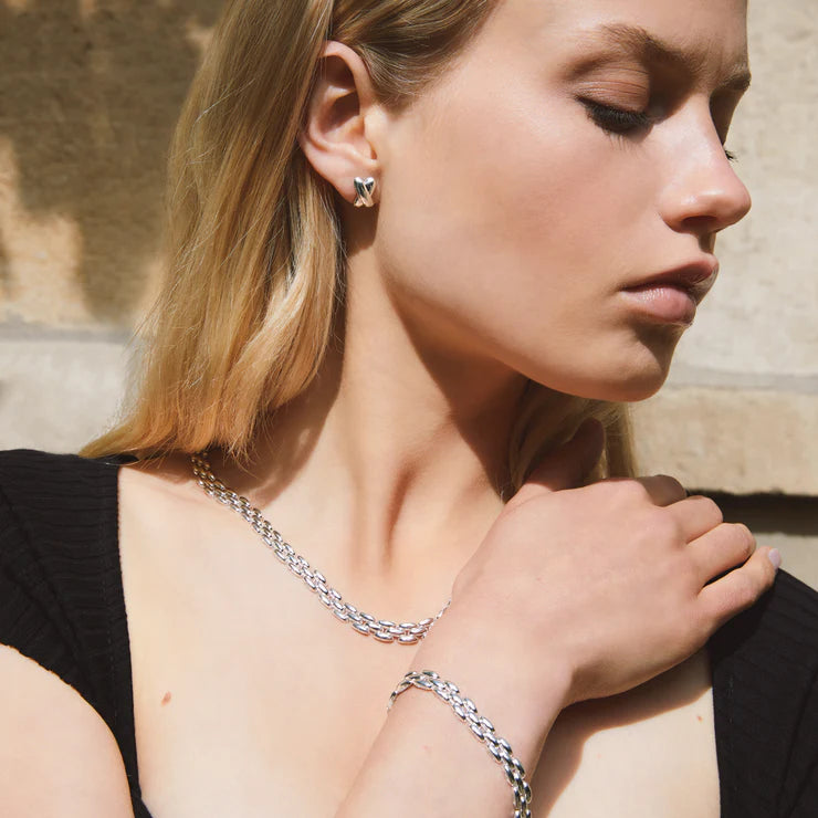 Bisous Stud Earrings