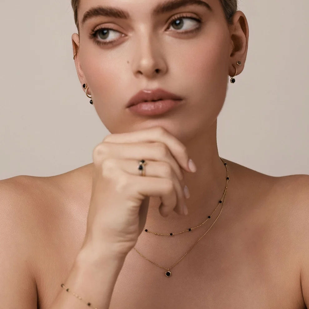 Dotty Necklace Black Spinel + Gold