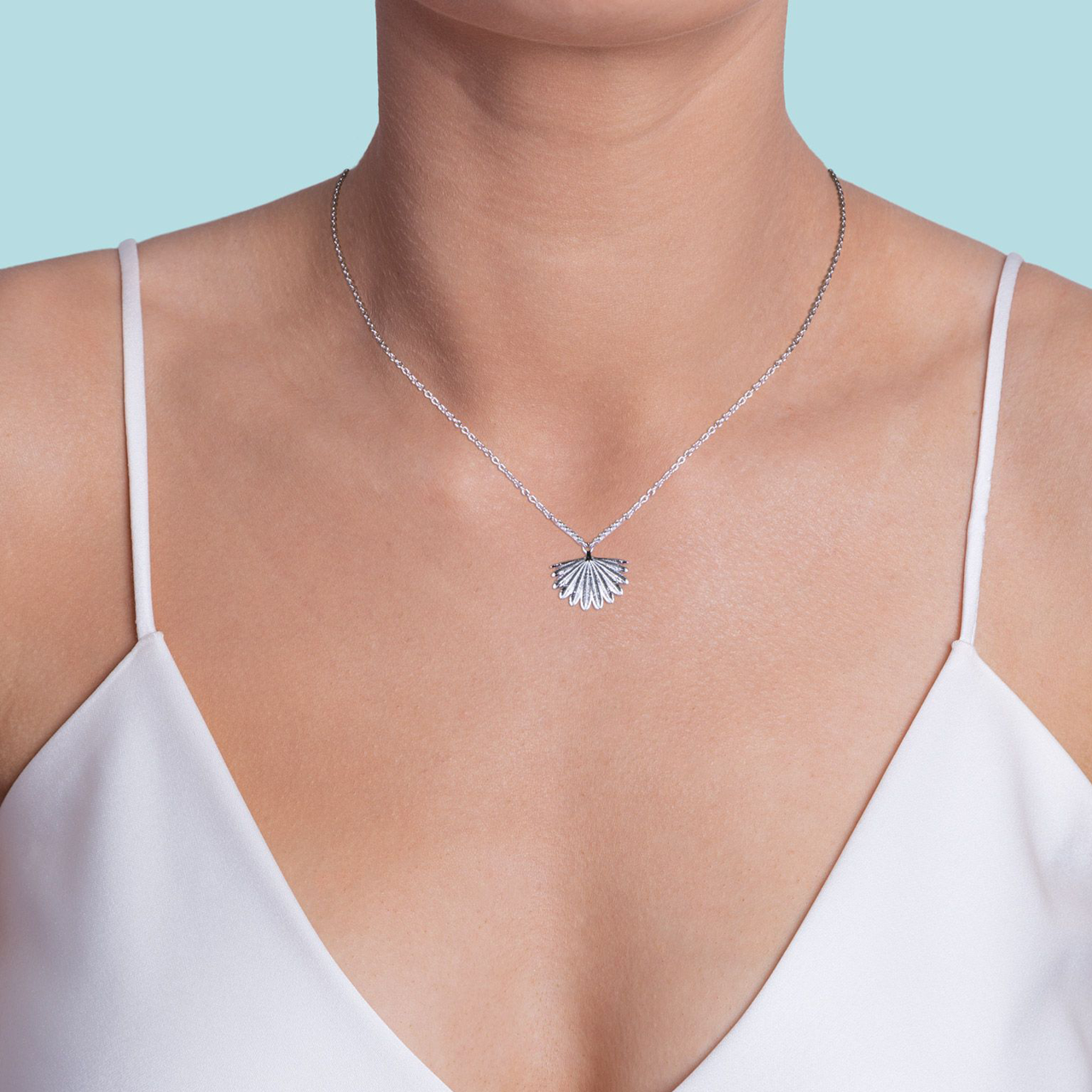 Sterling Silver Fantail Midi Necklace