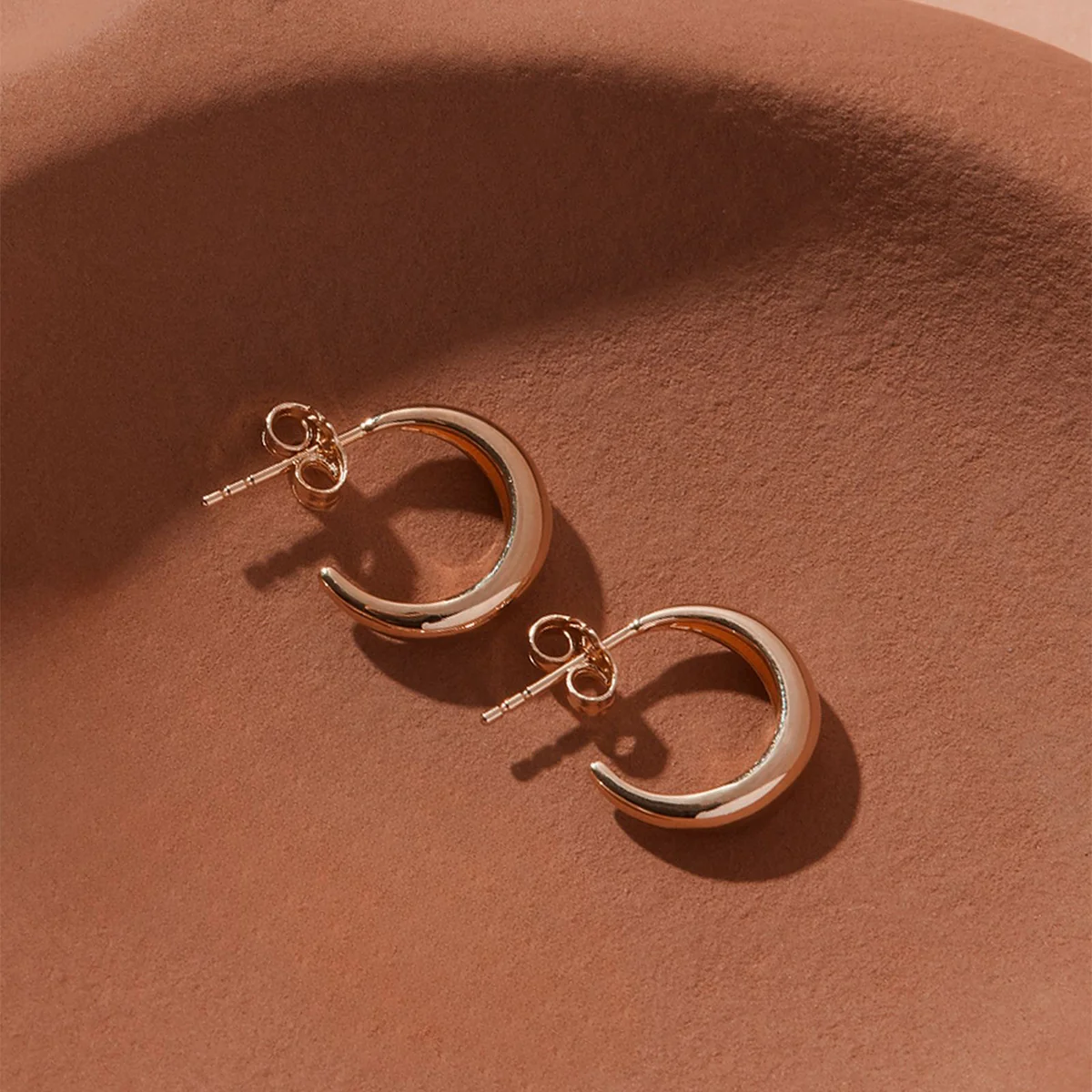 La Muse Stud Earrings - Rose Gold Plated