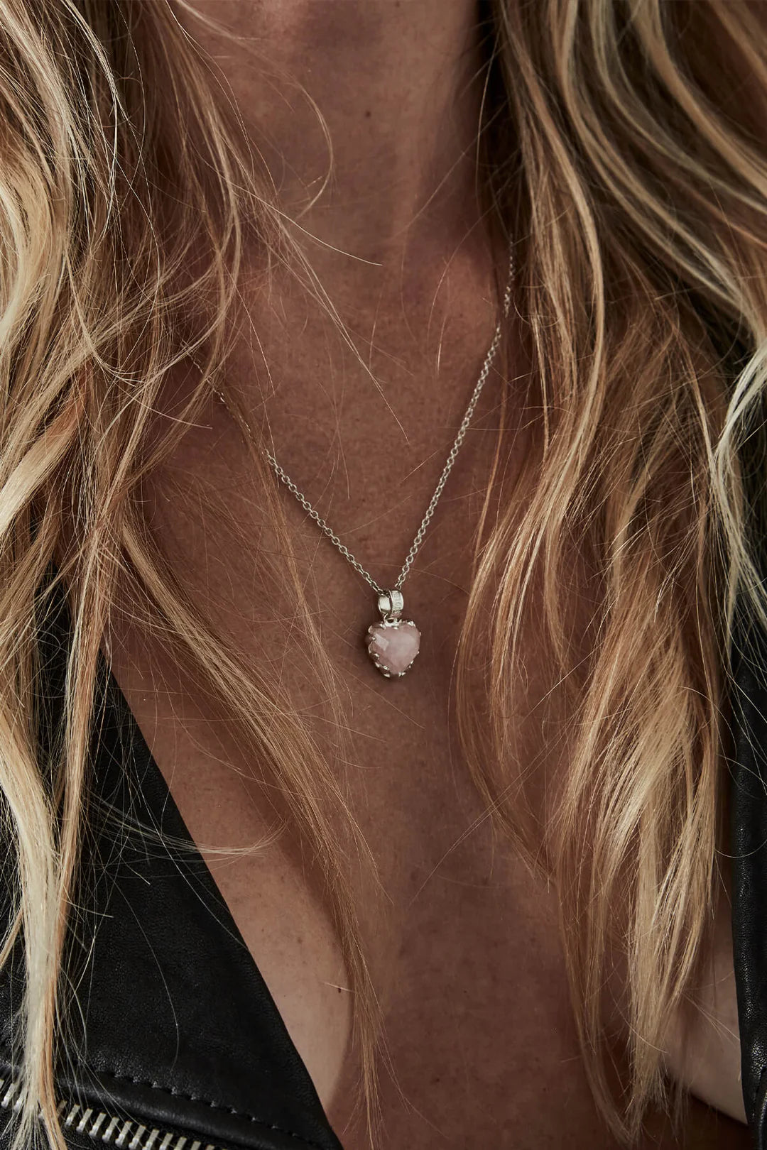 Love Claw Necklace - Rose Quartz