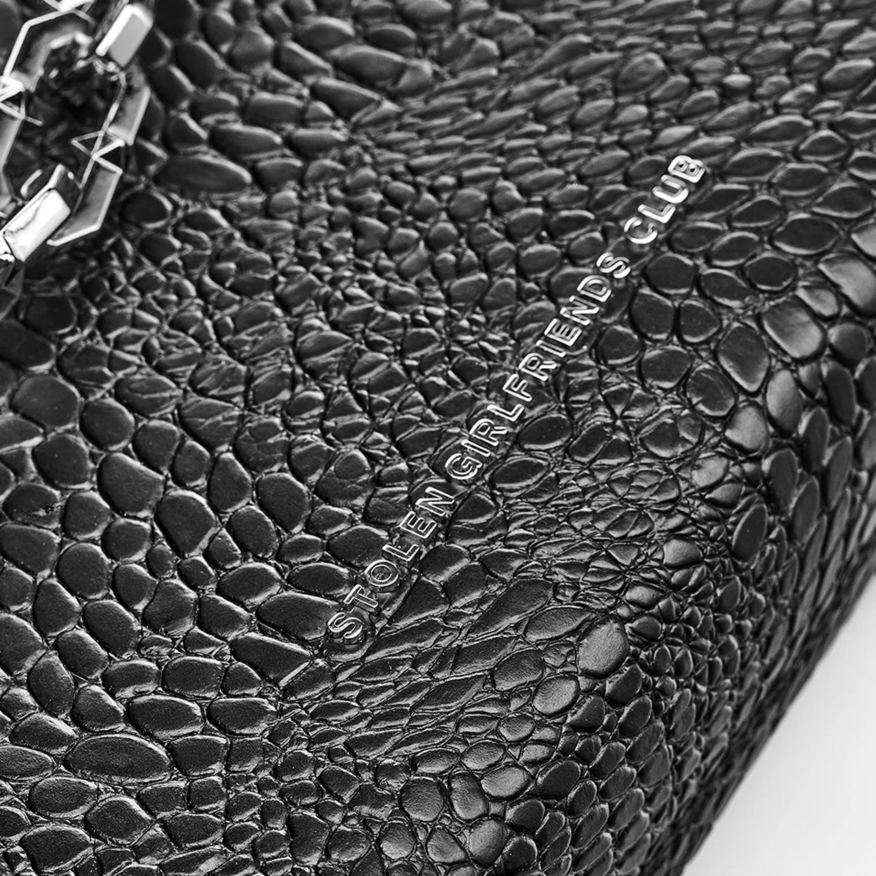 Tour Buddy Tote Matte Black