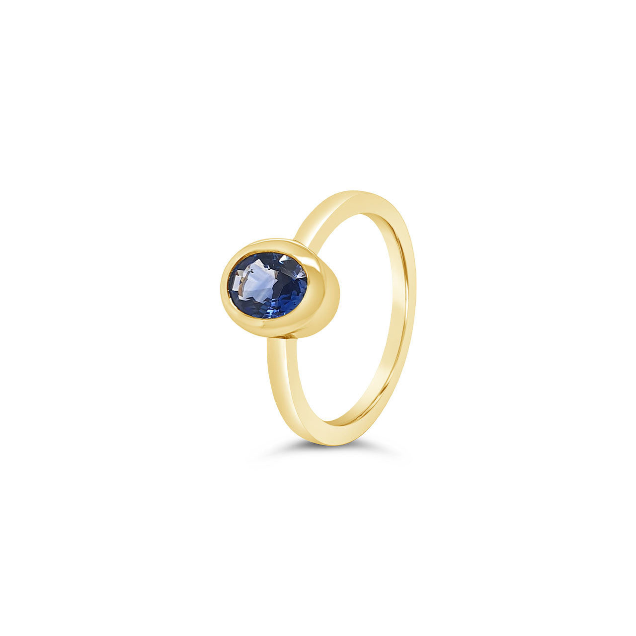 9k Yellow Gold 1.21ct Unheated Cornflower Blue Oval Sapphire Ring